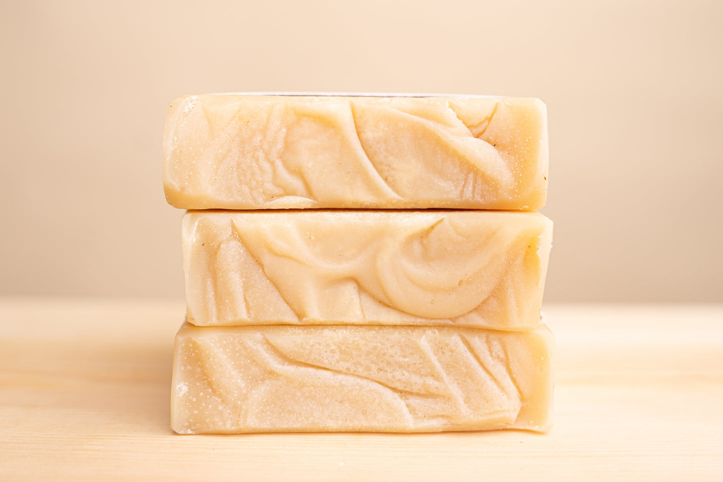 Castor Tallow + Goat Milk Luxury Cleansing Bar